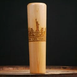 New York Yankees 2023 Skyline Series Dugout Mug®